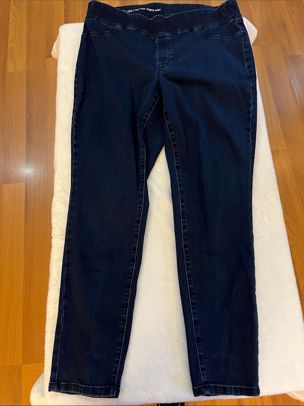 Talbots Dark Blue Stretch Pull On Women’s High Rise Jegging Ankle Jeans
